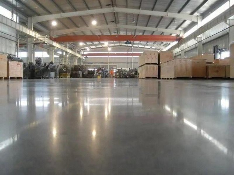 耐磨地坪包工包料多少钱一平方？这可能是很多业主在选择环氧地坪或金刚砂耐磨地坪时最关心的问题之一。